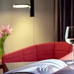 Radisson Blu Cdg Airport Terminal Hotel, Paris Hotel Le Mesnil-Amelot