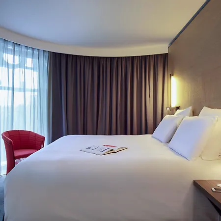 Szálloda Radisson Blu Cdg Airport Terminal Hotel, Paris Le Mesnil-Amelot