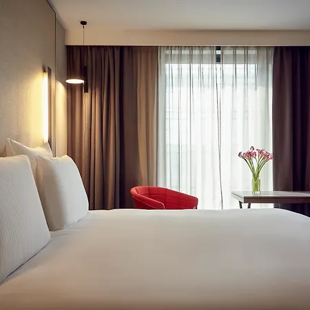 Radisson Blu Cdg Airport Terminal Hotel, Paris Le Mesnil-Amelot
