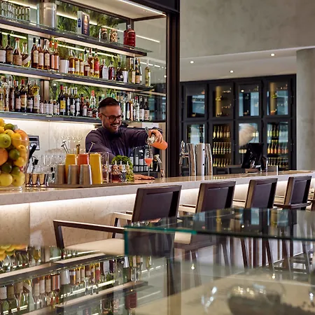 Radisson Blu Cdg Airport Terminal Hotel, Paris Szálloda 4*
