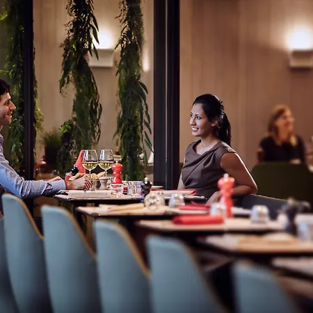 Hotel Radisson Blu Cdg Airport Terminal Hotel, Paris Le Mesnil-Amelot