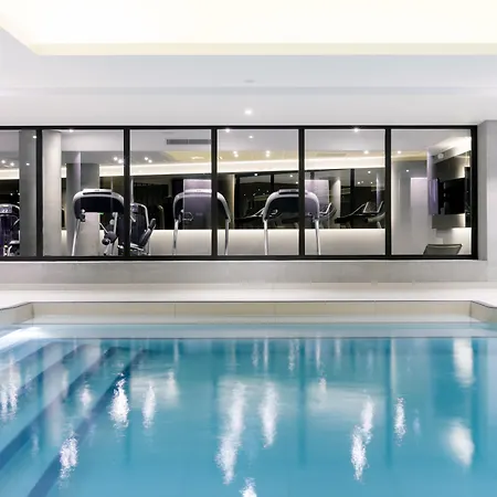 Radisson Blu Cdg Airport Terminal Hotel, Paris Le Mesnil-Amelot