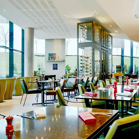 Radisson Blu Cdg Airport Terminal Hotel, Paris Hotel