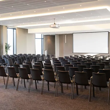 Radisson Blu Cdg Airport Terminal Hotel, Paris Отель 4*