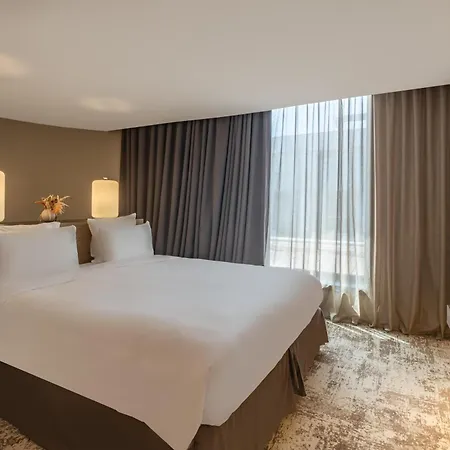Radisson Blu Cdg Airport Terminal Hotel, Paris Hotel 4*