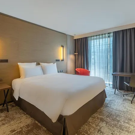 Radisson Blu Cdg Airport Terminal Hotel, Paris