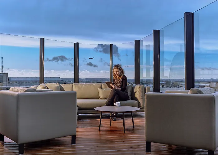 Radisson Blu Cdg Airport Terminal Hotel, Paris מלון